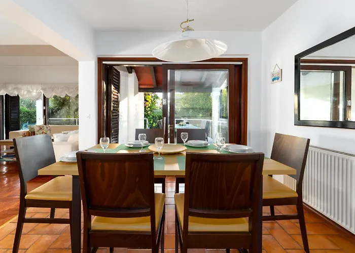Family House With Swimming Pool And Secluded Garden - By Traveler Tourist Agency - Id 2687 Вилла Пореч