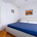 Family House With Swimming Pool And Secluded Garden - By Traveler Tourist Agency - Id 2687 Villa *